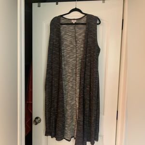 LuLaRoe Joy long kimono sleeveless style